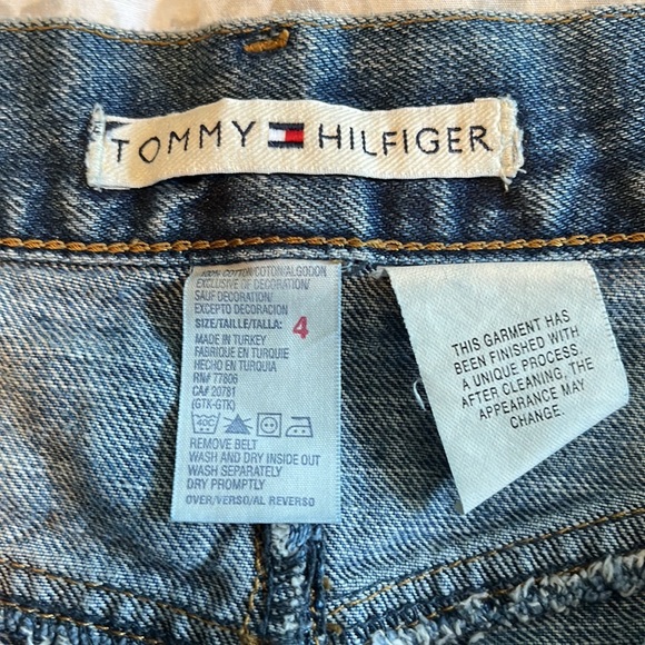 Tommy Hilfiger mini jean skirt size 4 - Picture 3 of 4